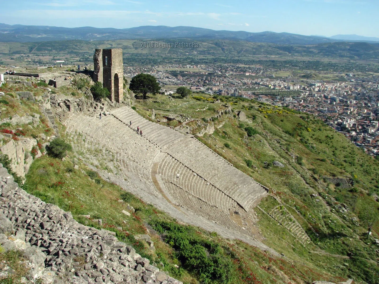 Climbing Pergamon's Acropolis in a Day from Izmir