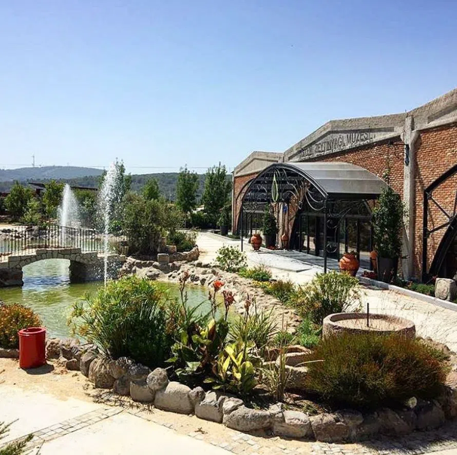Köstem Zeytinyağı Müzesi (Köstem olivenoljemuseum), Izmir