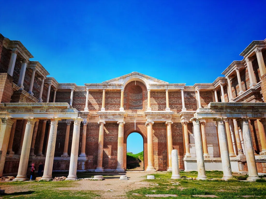 Sardes Antik By, Izmir