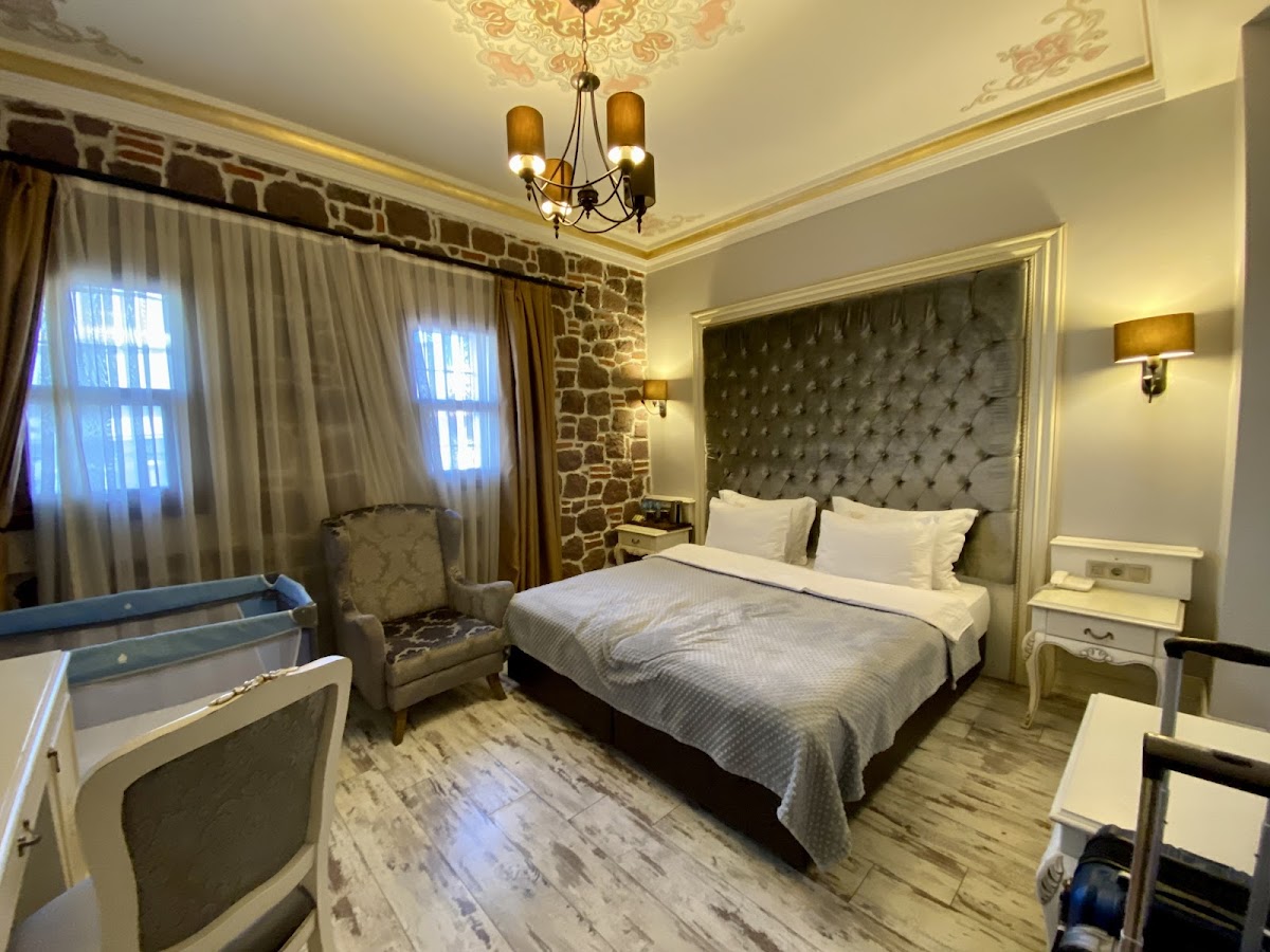 L'Agora Old Town Hotel — photo 2