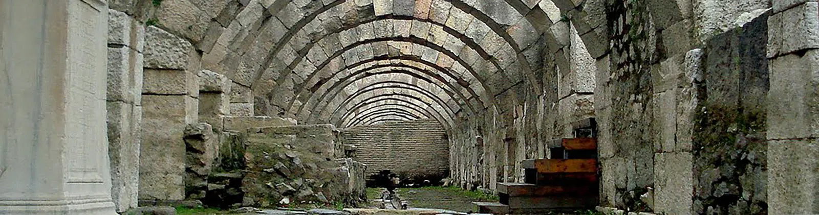 Smyrna Agora Archaeological Site (İzmir Agorası), Izmir