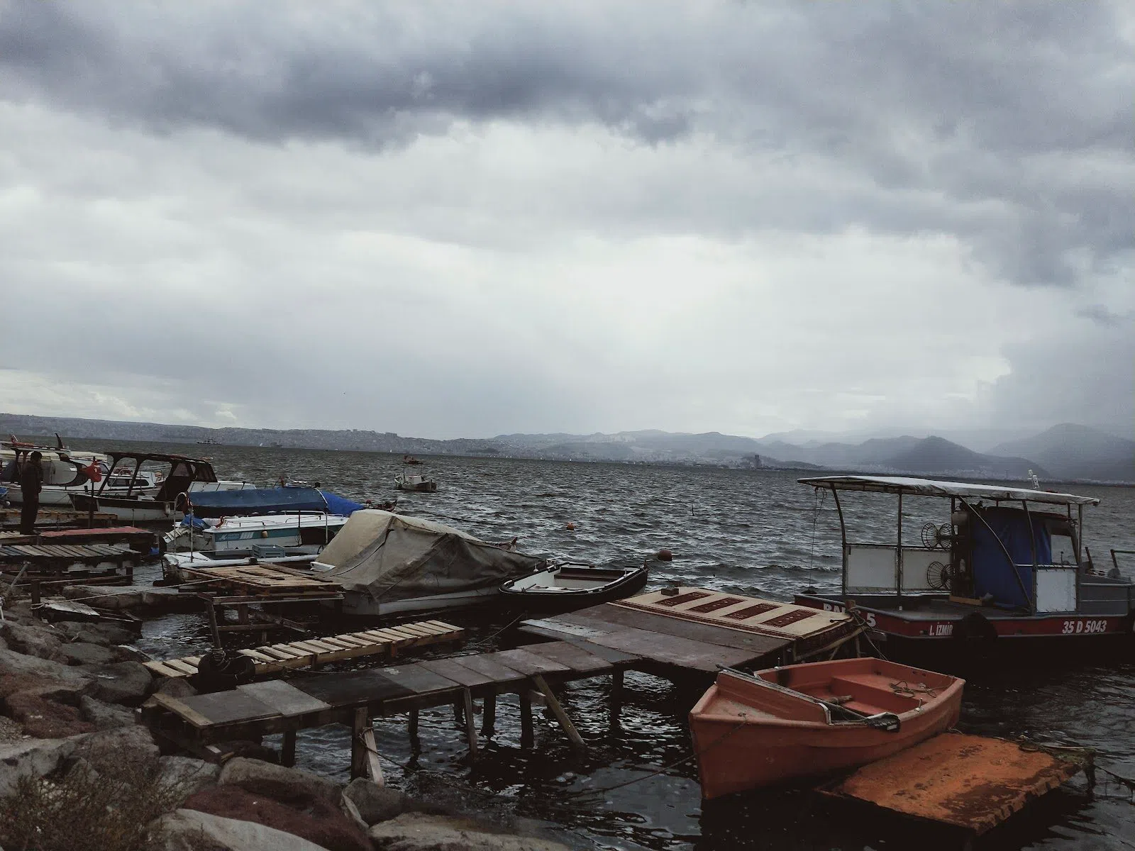 Bostanlı Balıkçı Barınağı (Karşıyaka Su Ürünleri Kooperatifi), Izmir